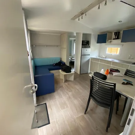 Mobil - Clim, Tv - Camping Falaise Plage 4 Etoiles - 010 * ナルボンヌ・プラージュ