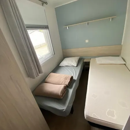 Mobil - Clim, Tv - Camping Falaise Plage 4 Etoiles - 010 * ナルボンヌ・プラージュ